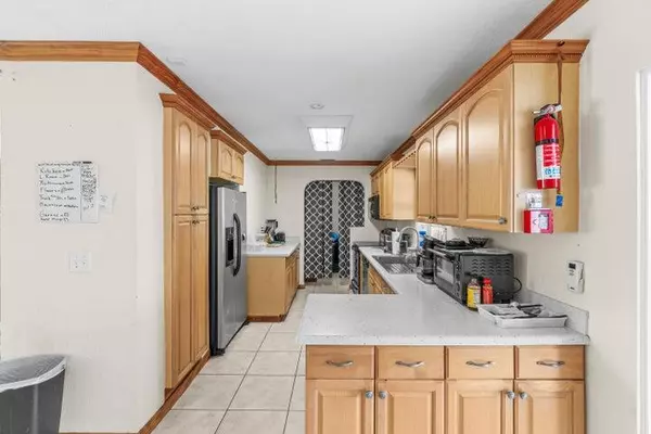 Delray Beach, FL 33444,522 Jaeger DR