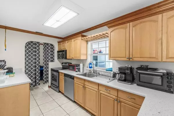 Delray Beach, FL 33444,522 Jaeger DR