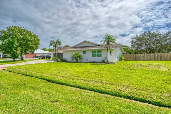 Port Saint Lucie, FL 34952,1899 SE Adair ST