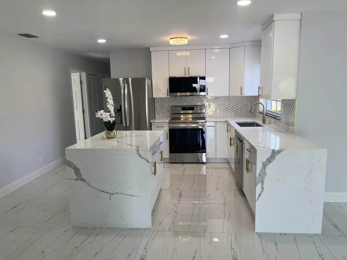 Boca Raton, FL 33486,1720 SW 13th ST