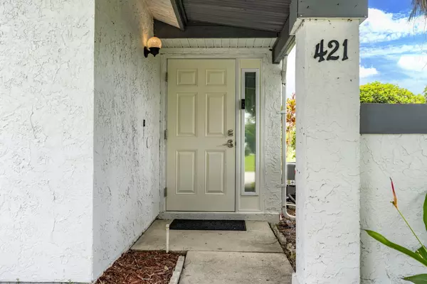 Port Saint Lucie, FL 34953,421 SW Bill Traitel AVE