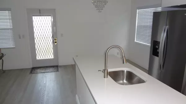 Boca Raton, FL 33434,271 Fanshaw G