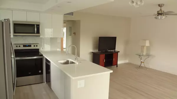 Boca Raton, FL 33434,271 Fanshaw G