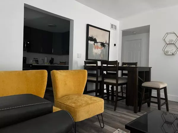 Boca Raton, FL 33432,161 NE 15th TER