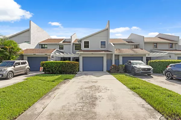 West Palm Beach, FL 33406,1719 Woodbridge Lakes CIR
