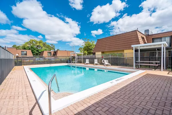 Lake Worth, FL 33467,4225 Turnberry CIR 7