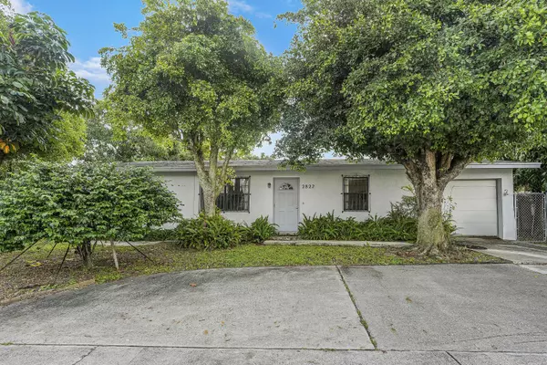 West Palm Beach, FL 33406,2822 Summit BLVD