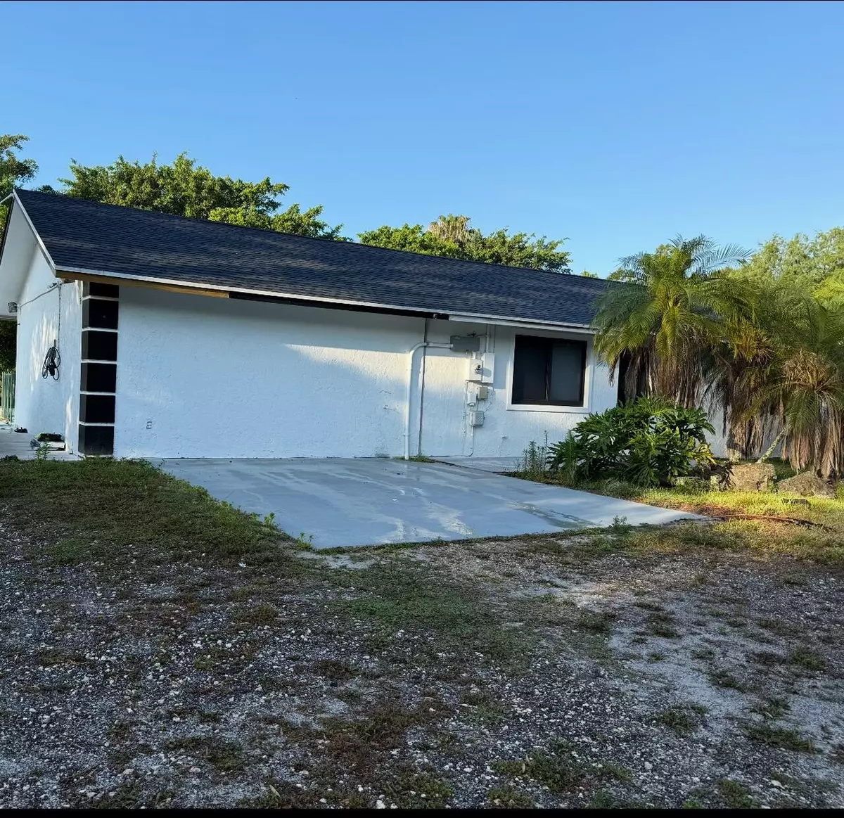 West Palm Beach, FL 33411,13530 N 52nd CT