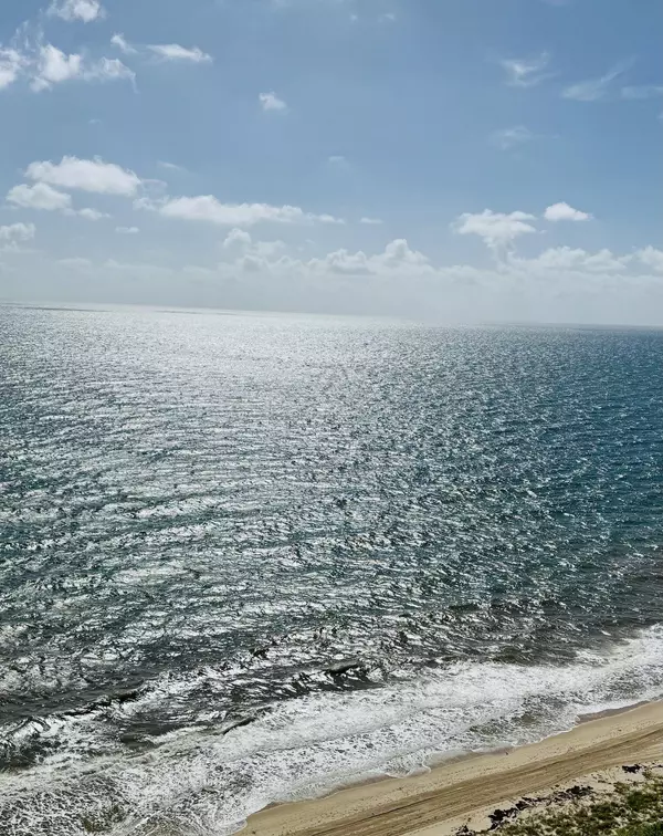 Fort Lauderdale, FL 33308,3400 Galt Ocean DR 2108