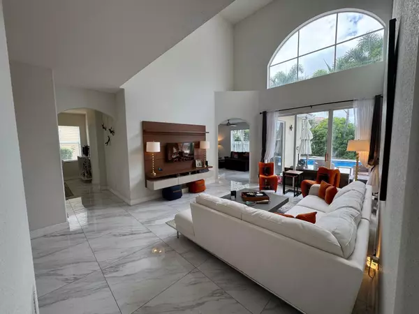 Lake Worth, FL 33463,6370 Sand Hills CIR