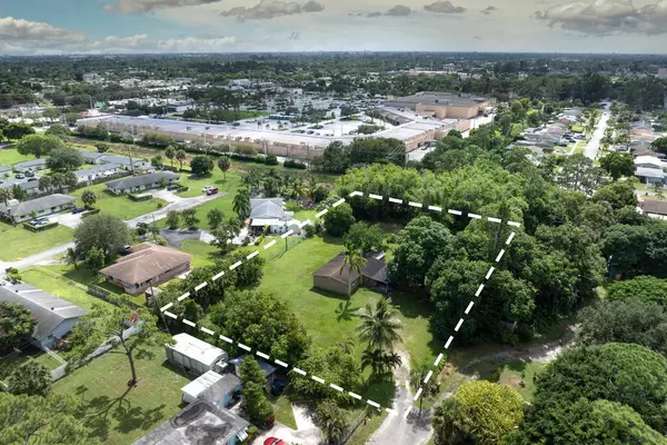 West Palm Beach, FL 33415,2490 Sunset DR