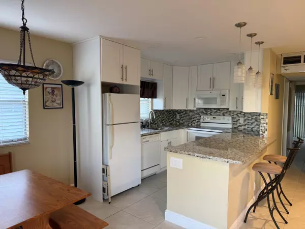 Delray Beach, FL 33446,176 Tuscany C