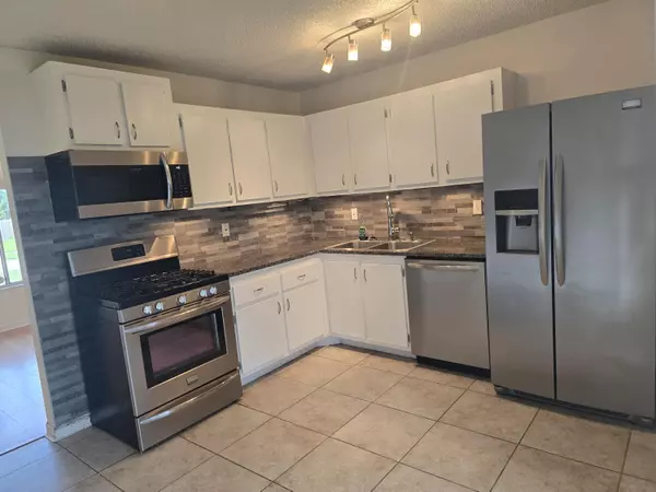 Lake Worth, FL 33463,4620 N Carthage CIR