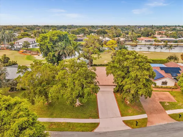 Delray Beach, FL 33445,3537 Lakeview DR