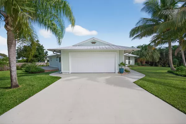 5273 SE Tall Pines WAY, Stuart, FL 34997