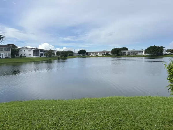 254 Chatham M, West Palm Beach, FL 33417