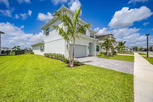 Palm Beach Gardens, FL 33412,13072 Feathering WAY