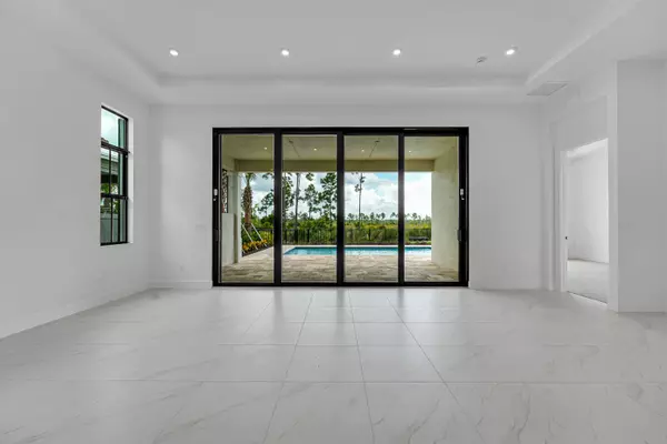 Palm Beach Gardens, FL 33412,13920 Vivant DR