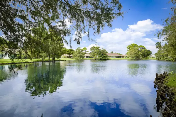Delray Beach, FL 33484,5663 Willow Creek LN