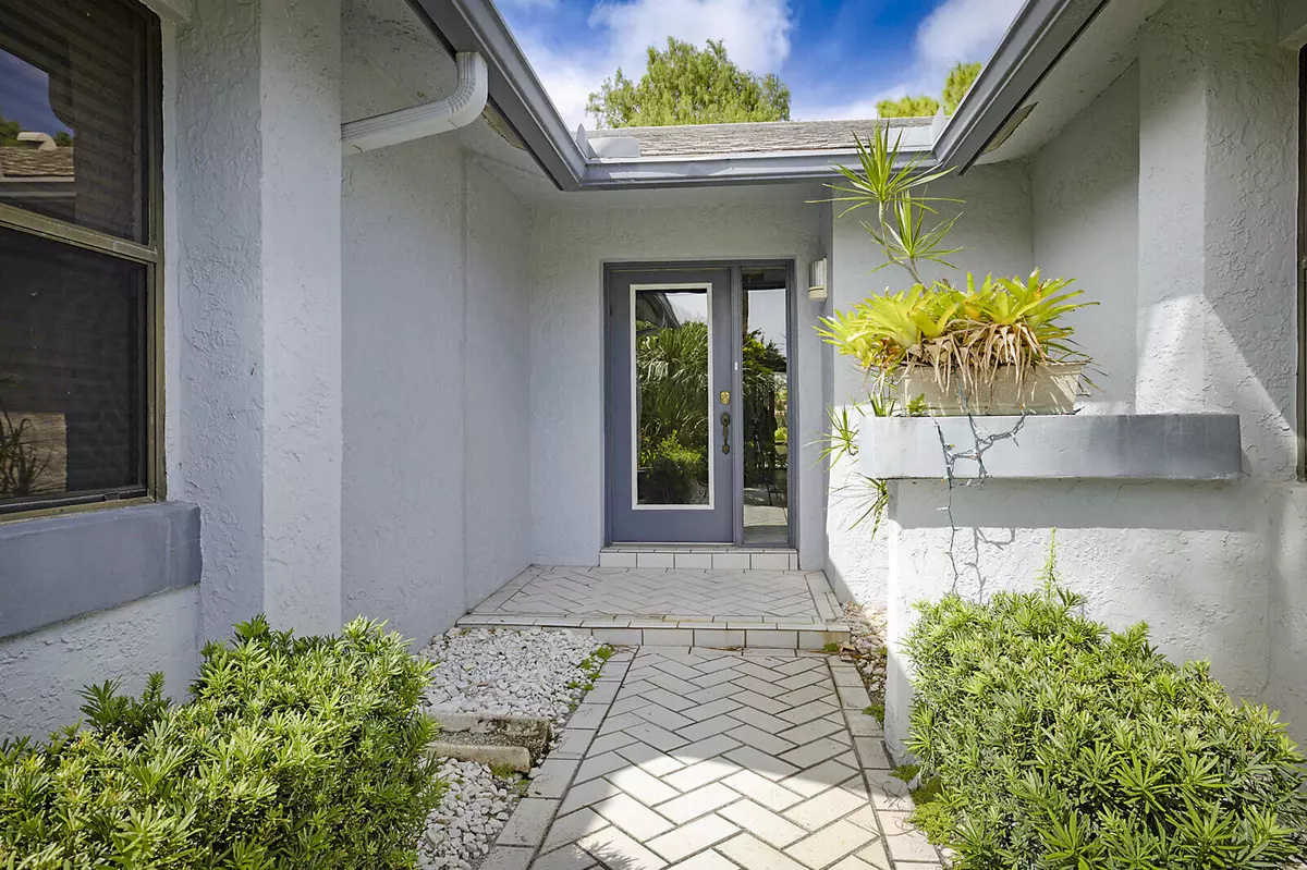 Delray Beach, FL 33484,5663 Willow Creek LN