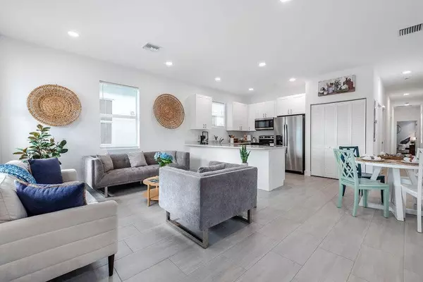 3691 Saginaw AVE, West Palm Beach, FL 33409