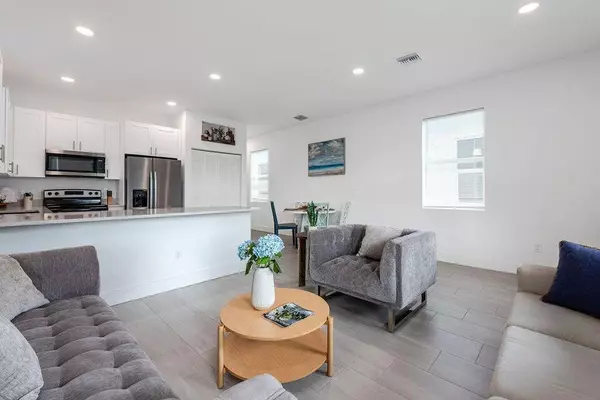 West Palm Beach, FL 33409,3691 Saginaw AVE