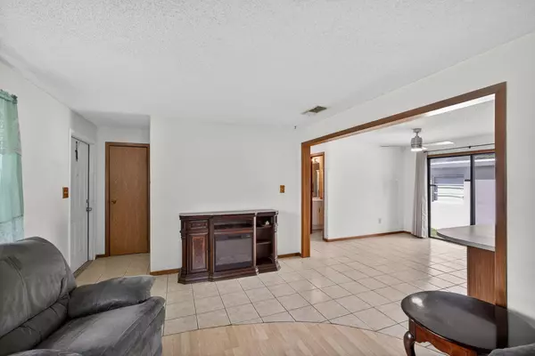 Riviera Beach, FL 33404,1332 W 33rd ST