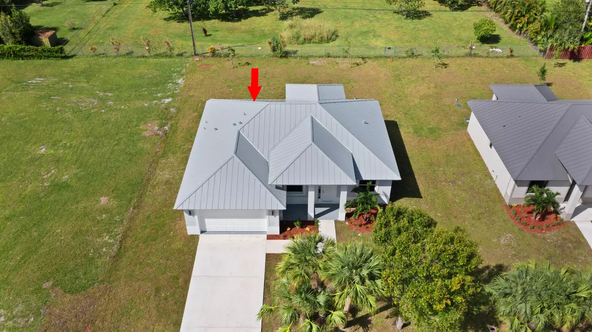 Fort Pierce, FL 34945,4713 Seagrape DR