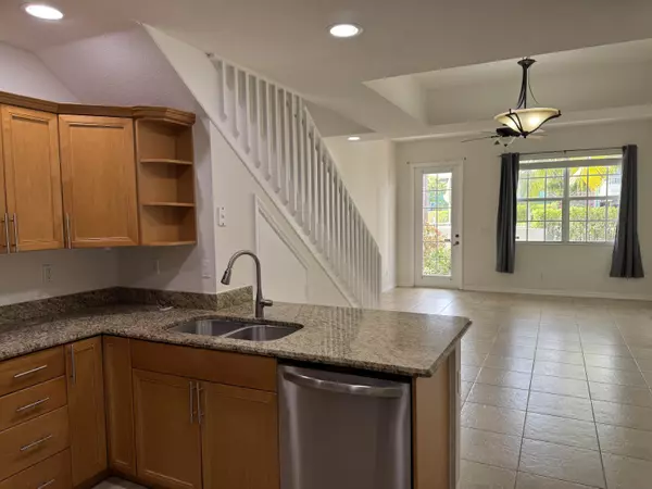 Lake Worth Beach, FL 33460,902 S Federal HWY 3