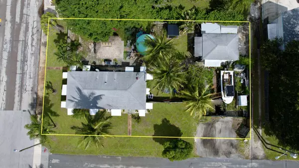 416 S 11th AVE, Lake Worth Beach, FL 33460