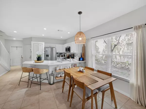 Wellington, FL 33414,1512 Buckingham AVE