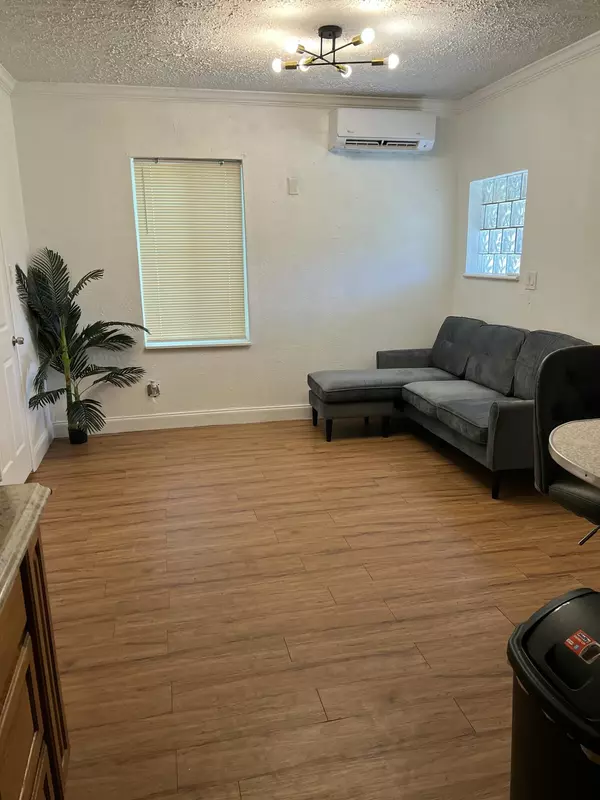 Fort Pierce, FL 34950,1016 Chipola RD A