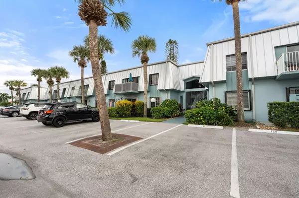 950 S Kanner Hwy # Un E-24, Stuart, FL 34994