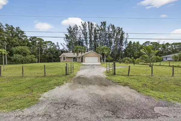 Loxahatchee, FL 33470,17338 N 32nd LN