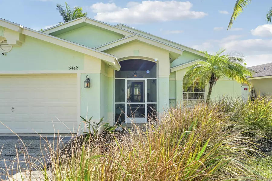 6442 Drake ST, Jupiter, FL 33458