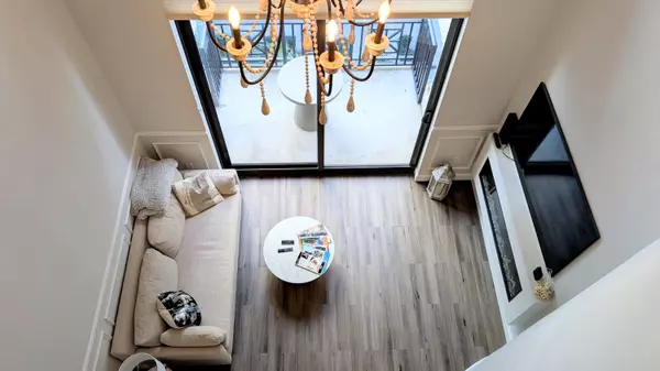 West Palm Beach, FL 33401,801 S Olive AVE 435