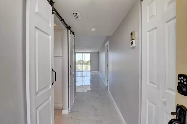Boca Raton, FL 33487,5500 NW 2nd AVE 418