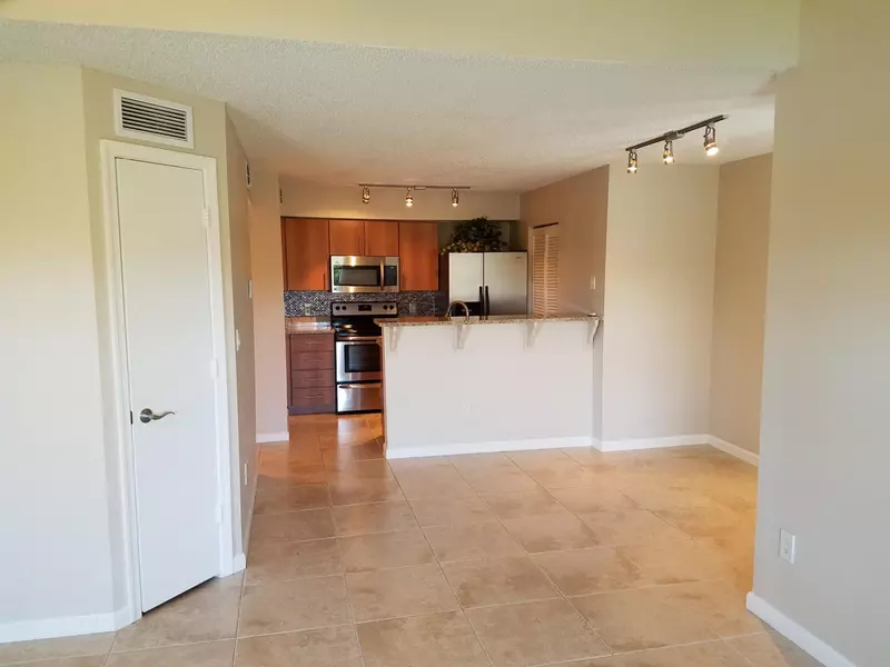 1215 Crystal WAY N, Delray Beach, FL 33444