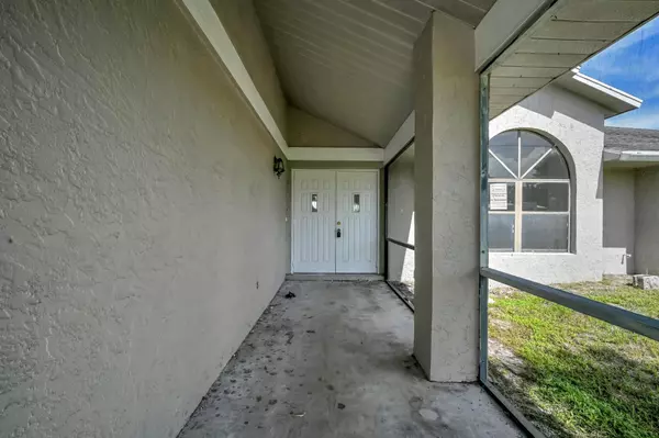 Port Saint Lucie, FL 34952,2151 SE Bowie ST