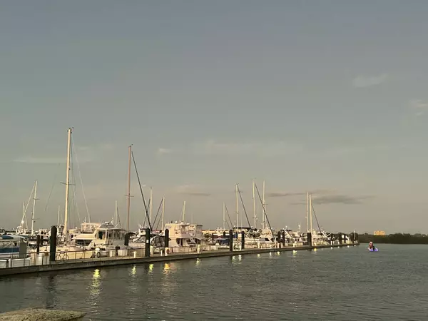 Fort Pierce, FL 34982,76 Sandhill BLVD