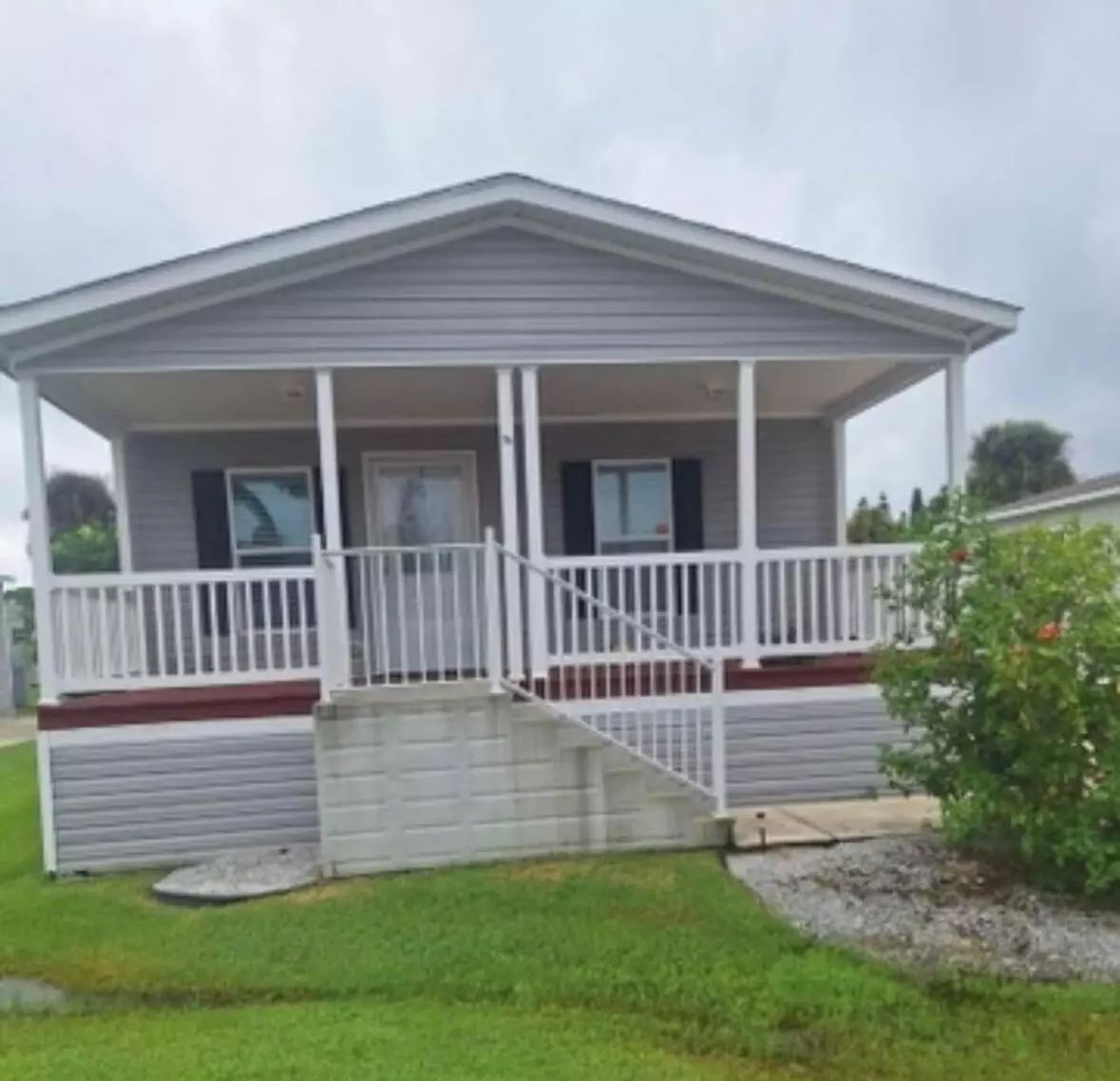 Fort Pierce, FL 34982,76 Sandhill BLVD