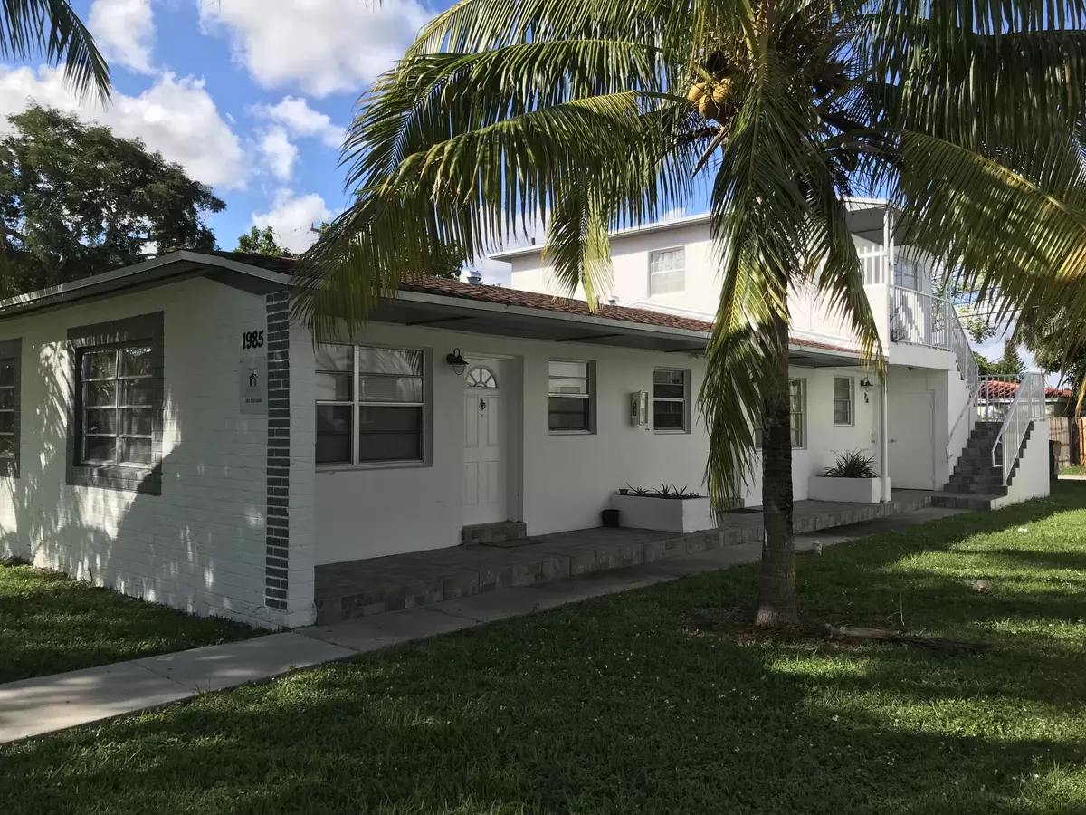 North Miami Beach, FL 33162