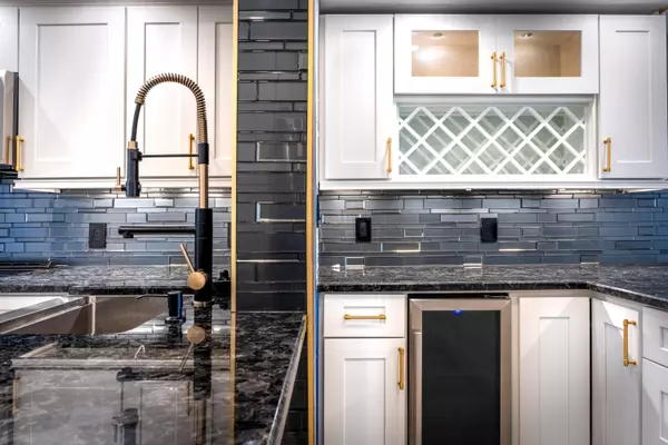 Pompano Beach, FL 33069,3001 S Course DR 408