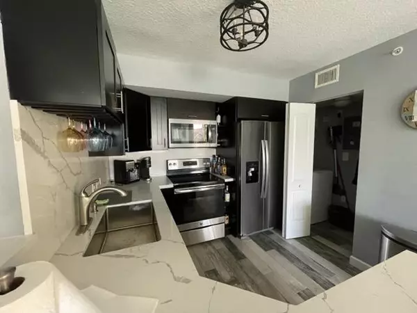 Boynton Beach, FL 33435,110 Villa CIR 110