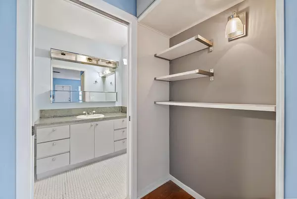 Delray Beach, FL 33484,5270 Nesting WAY B