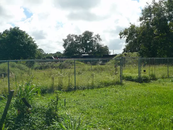 Fort Pierce, FL 34947,4305 Metzger RD