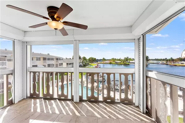 Pompano Beach, FL 33060,700 Pine DR 303