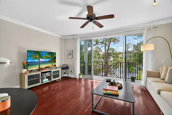 Vero Beach, FL 32960