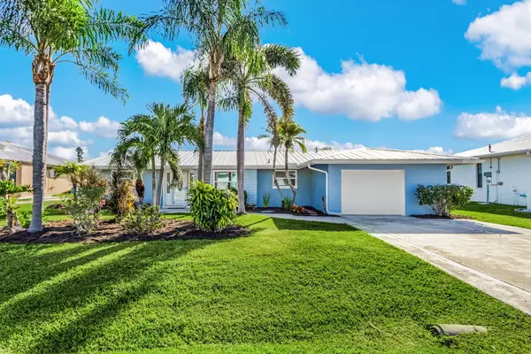 Port Charlotte, FL 33948,18598 Briggs CIR