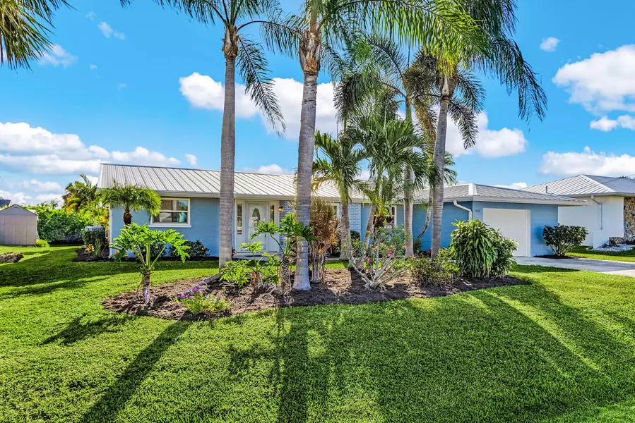 18598 Briggs CIR, Port Charlotte, FL 33948